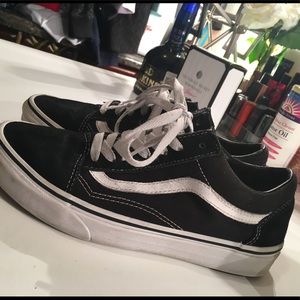 Black Old school vans
